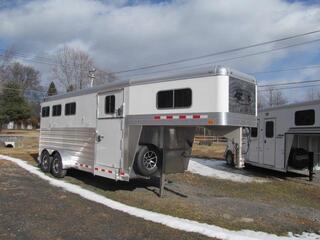 New Horse Trailer