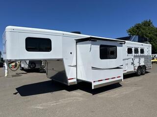 New Horse Trailer