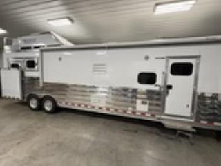 Used Horse Trailer