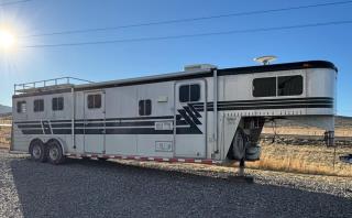 Used Horse Trailer