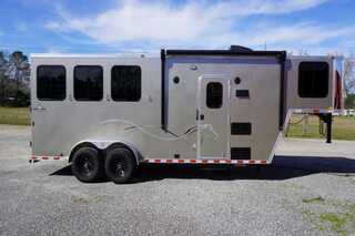 New Horse Trailer
