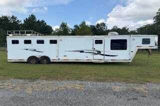 Used Horse Trailer