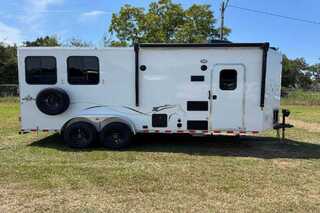 New Horse Trailer