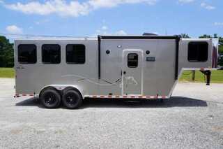 New Horse Trailer