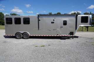 New Horse Trailer