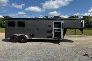 Used Horse Trailer