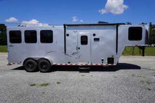 New Horse Trailer