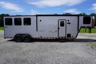New Horse Trailer