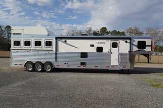 New Horse Trailer
