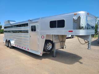 New Horse Trailer