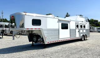 New Horse Trailer