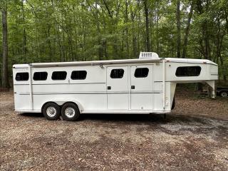 Used Horse Trailer