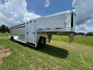 New Horse Trailer