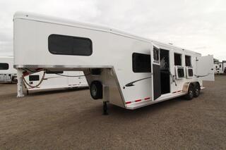 New Horse Trailer