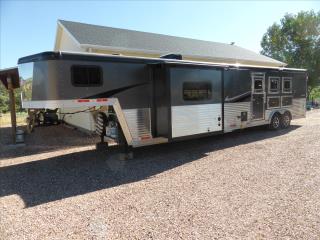 Used Horse Trailer