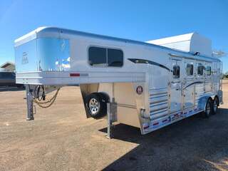 New Horse Trailer