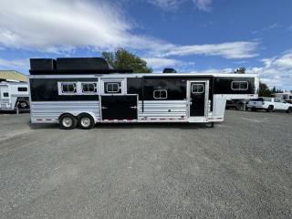 Used Horse Trailer