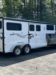 Used Horse Trailer