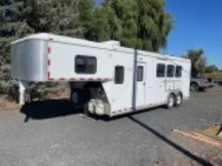 Used Horse Trailer