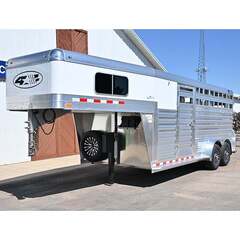 New Horse Trailer