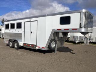 New Horse Trailer