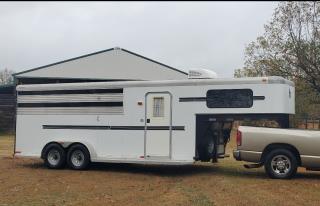 Used Horse Trailer