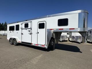 New Horse Trailer