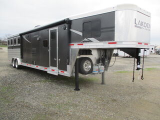 New Horse Trailer