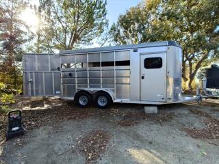 Used Horse Trailer