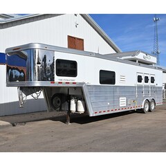 Used Horse Trailer