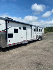 Used Horse Trailer