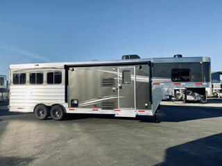 New Horse Trailer