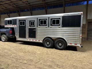 Used Horse Trailer