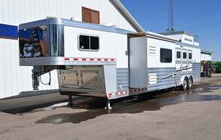 Used Horse Trailer