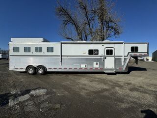 Used Horse Trailer