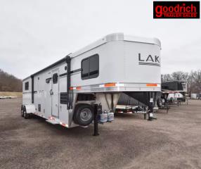 New Horse Trailer