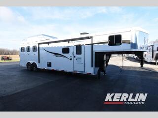 Used Horse Trailer