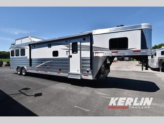 New Horse Trailer