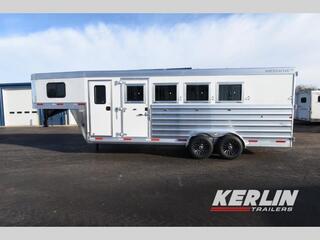 New Horse Trailer