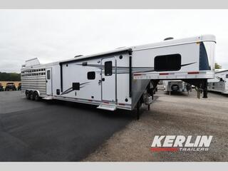 New Horse Trailer