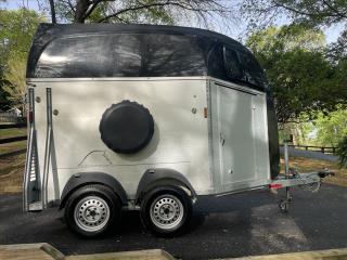 Used Horse Trailer