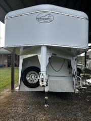 Used Horse Trailer