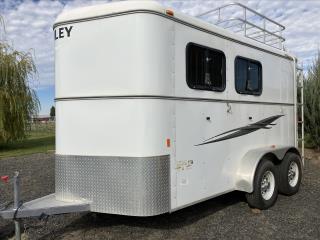 Used Horse Trailer