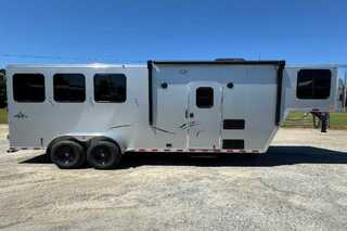 New Horse Trailer