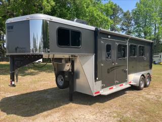 Used Horse Trailer