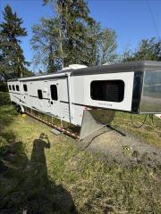 Used Horse Trailer