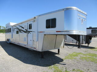 Used Horse Trailer