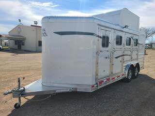 New Horse Trailer