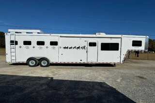 Used Horse Trailer