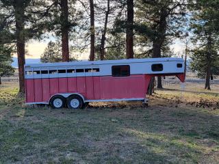 Used Horse Trailer